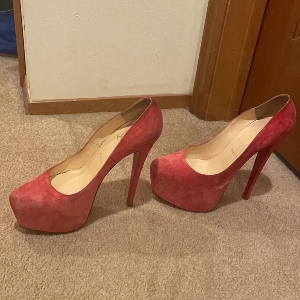 CHRISTIAN Louboutin suede pink platform stilettos
